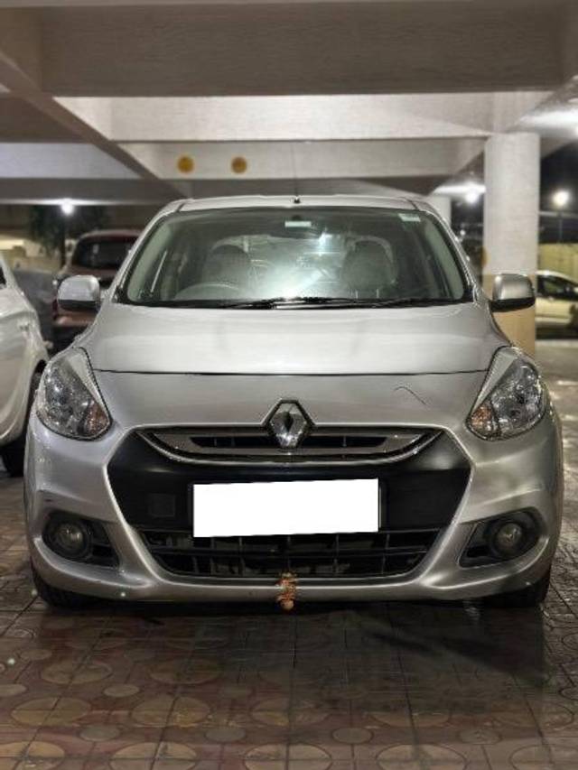 https://images10.gaadi.com/usedcar_image/4557697/original/processed_c3264727-b119-4c66-b195-b452f8c539ba.jpeg?imwidth=6400