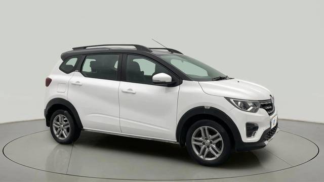 https://images10.gaadi.com/usedcar_image/4557698/original/e6a8f8eb846d00aed28789bf090154a7.jpg?imwidth=6400