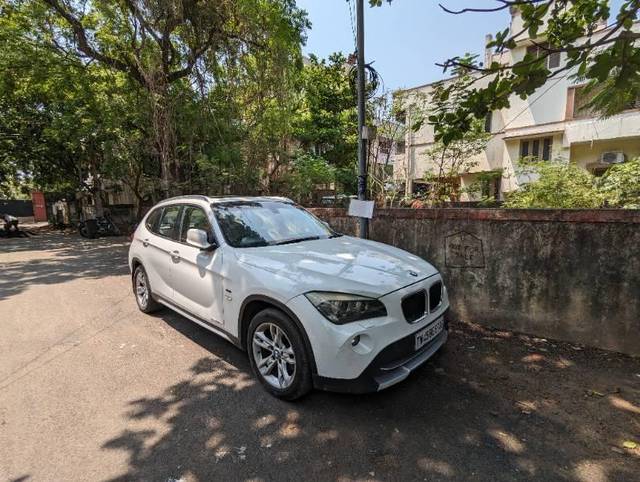 https://images10.gaadi.com/usedcar_image/4557704/original/processed_5a5204ff-2f28-484d-8b3a-25cba7749be8.jpg?imwidth=6400