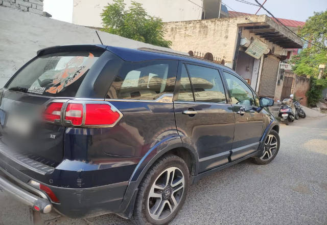 https://images10.gaadi.com/usedcar_image/4557725/original/de51ea57-8a4f-4a25-842d-2f233993751a.?imwidth=6402