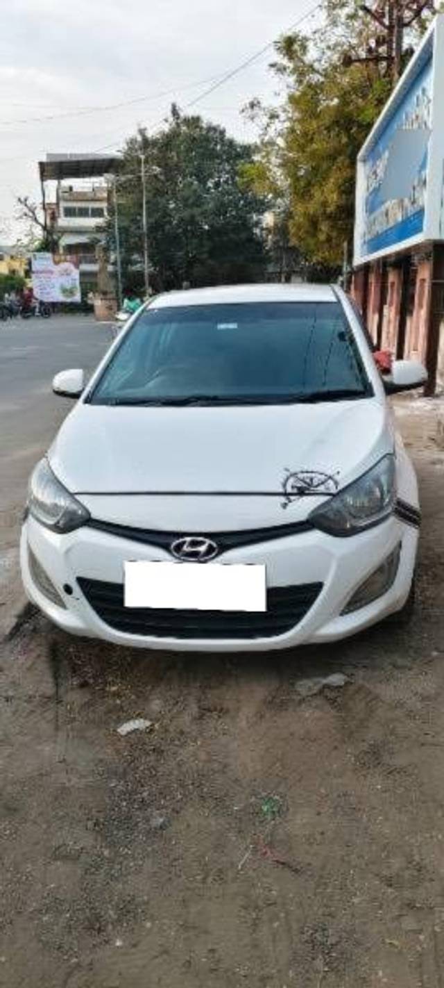 https://images10.gaadi.com/usedcar_image/4557750/original/processed_4fd13657-9460-4d4c-bb41-a1dbb6328619.jpeg?imwidth=6401