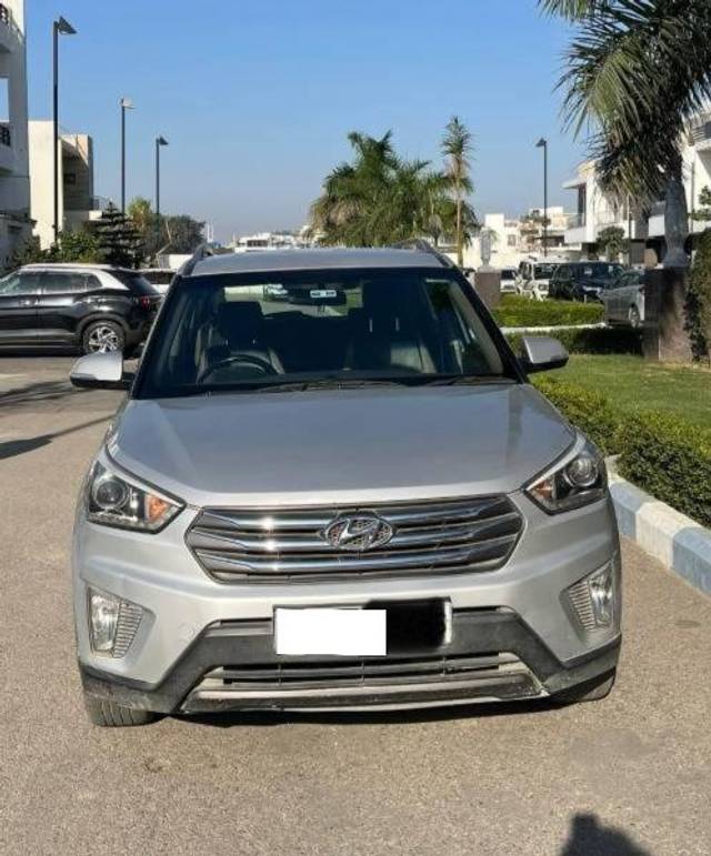 https://images10.gaadi.com/usedcar_image/4557770/original/processed_98e66f8a-42b0-43c9-9eee-d04c6482f0ff.jpg?imwidth=6402