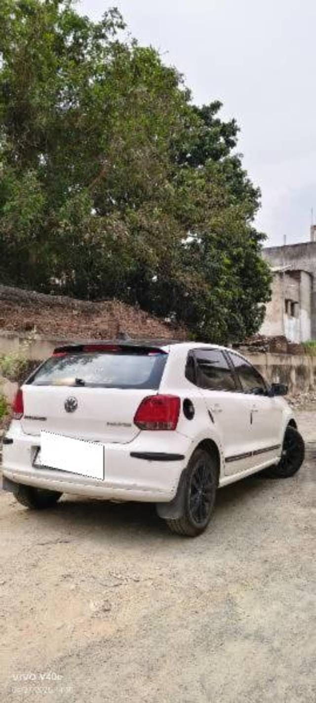 https://images10.gaadi.com/usedcar_image/4557772/original/processed_fa19a0ba-729e-4509-ac25-a1bd1c193f0d.jpg?imwidth=6400