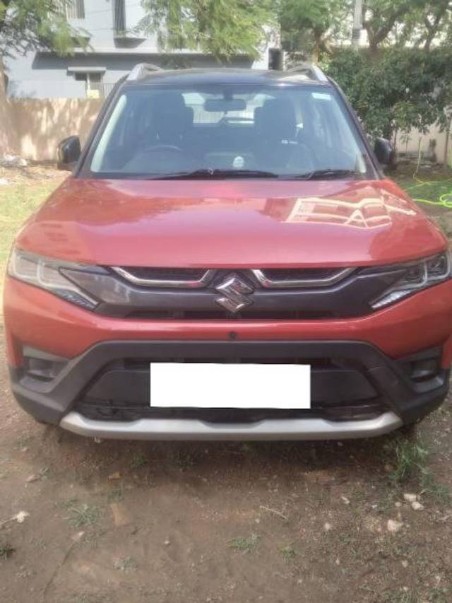 https://images10.gaadi.com/usedcar_image/4557776/original/processed_1bf09001-c77f-42fc-9540-06aa4e05a598.jpg?imwidth=6400