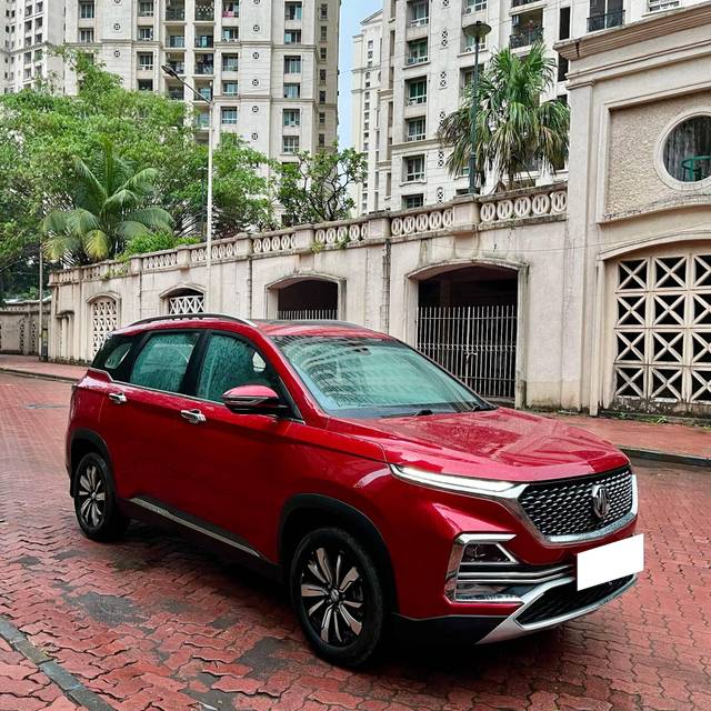 https://images10.gaadi.com/usedcar_image/4557792/original/processed_47bc1fdbdf1de8dcaf13467d58d18d6e.JPG?imwidth=6400