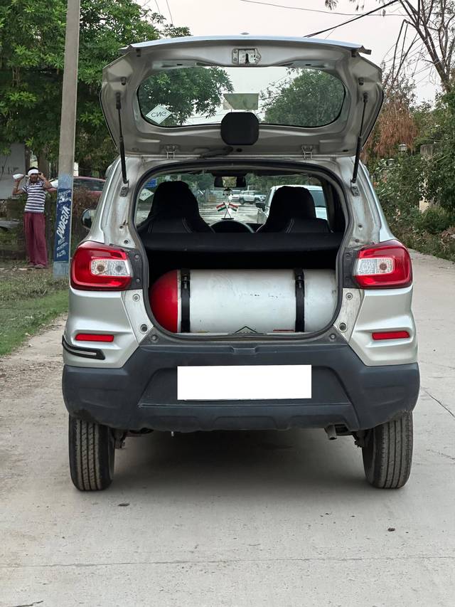 https://images10.gaadi.com/usedcar_image/4557838/original/processed_5b78d9b4391cd100be31859666b84b09.jpg?imwidth=6402