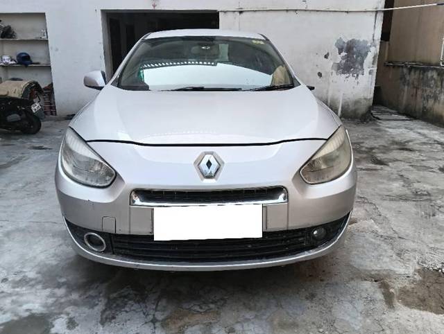 https://images10.gaadi.com/usedcar_image/4557843/original/processed_ddfd890f-838f-408f-9525-7f541a7ebdaf.jpg?imwidth=6400