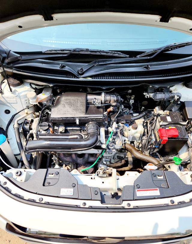 https://images10.gaadi.com/usedcar_image/4557866/original/14f9152a558f475f12bc0b25ca18d116.jpg?imwidth=6402