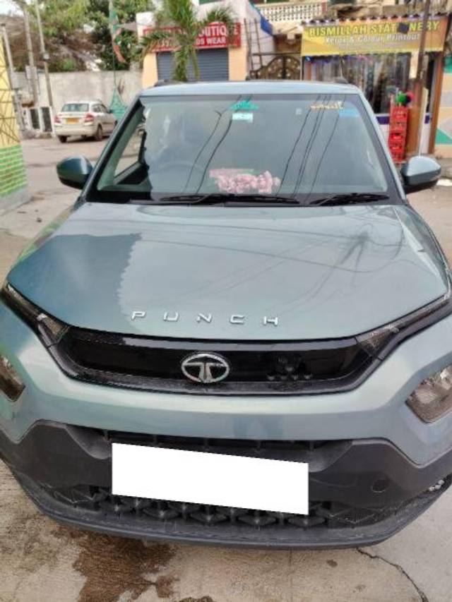https://images10.gaadi.com/usedcar_image/4557881/original/processed_1635ba67-ac69-4f98-8003-9e6109b59ff2.jpg?imwidth=6400