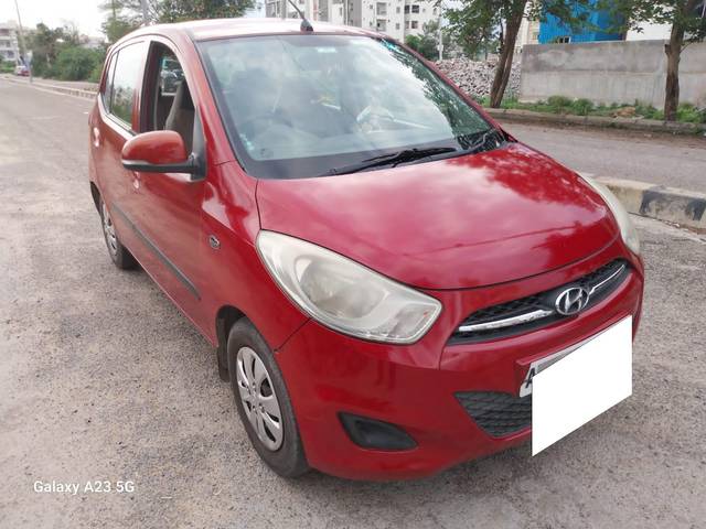 https://images10.gaadi.com/usedcar_image/4557892/original/processed_608fb6eebb68e5f851738df2170a8b24.jpg?imwidth=6400