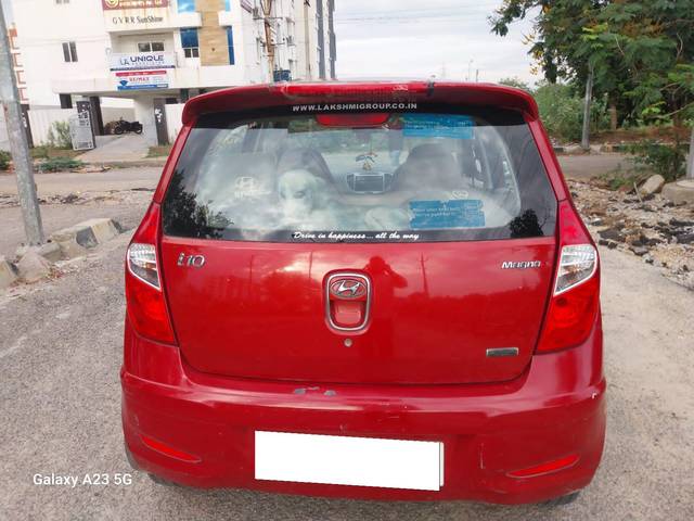 https://images10.gaadi.com/usedcar_image/4557892/original/processed_d922c4e07ad240f06d4f07e5f4dadabe.jpg?imwidth=6401