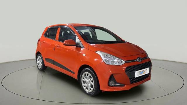 https://images10.gaadi.com/usedcar_image/4557894/original/668e6723b51cd8ef102433a9dfca4212.jpg?imwidth=6400