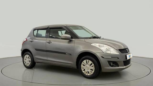 https://images10.gaadi.com/usedcar_image/4557899/original/2d4e7164b9a1ddfe1515fc5b11bc3c3d.jpg?imwidth=6400