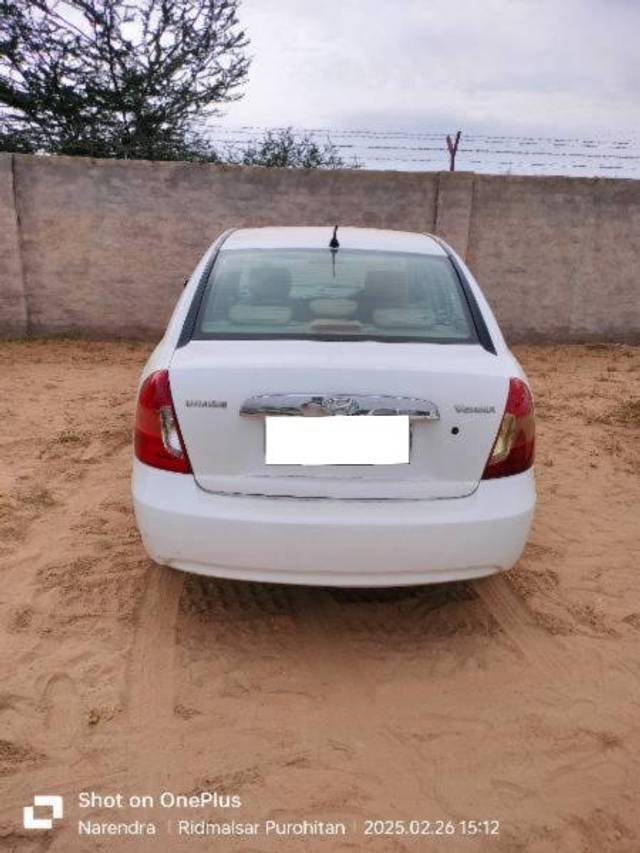 https://images10.gaadi.com/usedcar_image/4558039/original/processed_21acd1d9-7324-4d8b-87fc-f9f532c683a9.jpg?imwidth=6401
