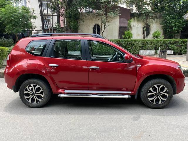 https://images10.gaadi.com/usedcar_image/4558069/original/760b019a-c4e7-4a4e-b805-0a1a8514d82d.jpg?imwidth=6402