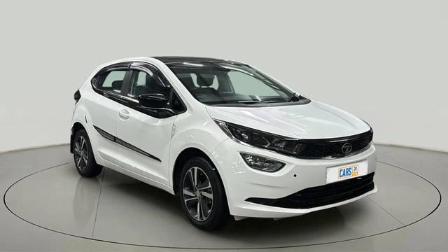 https://images10.gaadi.com/usedcar_image/4558094/original/ee781c805c4a3f12d533c12940bbf687.jpg?imwidth=6400