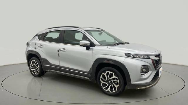 https://images10.gaadi.com/usedcar_image/4558119/original/ce6375ff932b6be5e6f1f979150f933e.jpg?imwidth=6400