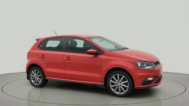 https://images10.gaadi.com/usedcar_image/4558120/original/981f037ef96c41436c55d136cb313df1.jpg?imwidth=6400