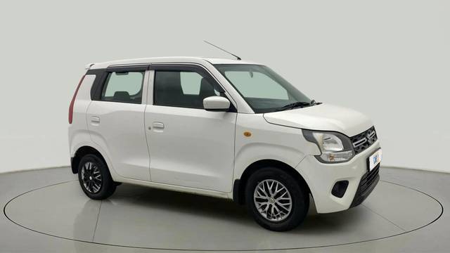 https://images10.gaadi.com/usedcar_image/4558121/original/09d1ba3ed31629081e54169615bbc47f.jpg?imwidth=6400