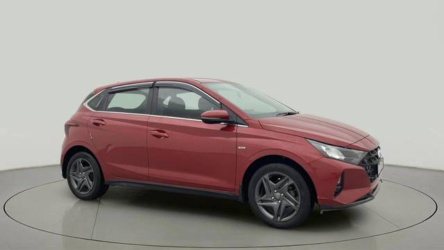 https://images10.gaadi.com/usedcar_image/4558122/original/a5fbcd7b7356859be257184f0089463f.jpg?imwidth=6400