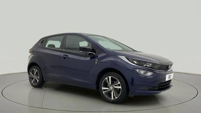 https://images10.gaadi.com/usedcar_image/4558123/original/331d6684a6c7366c7b6202b7c354091a.jpg?imwidth=6400