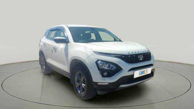 https://images10.gaadi.com/usedcar_image/4558145/original/23c2117e659f92cc839ed06b774e095a.jpg?imwidth=6400