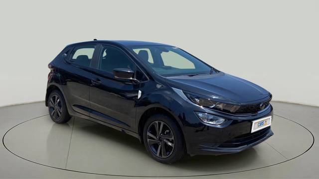https://images10.gaadi.com/usedcar_image/4558148/original/55f0ef7f304252ea4b2c296f50de2248.jpg?imwidth=6400