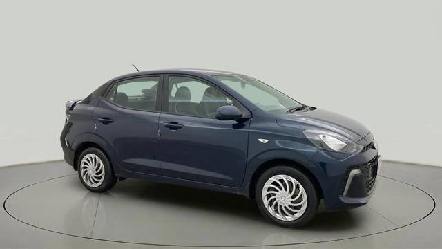https://images10.gaadi.com/usedcar_image/4558152/original/98e328063d97b62235c240d7813883dc.jpg?imwidth=6400