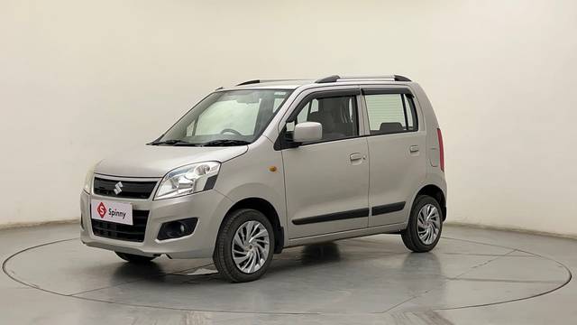 https://images10.gaadi.com/usedcar_image/4558309/original/1c3dfb5d75901efa44fbd24ff4ac6c86.JPG?imwidth=6400