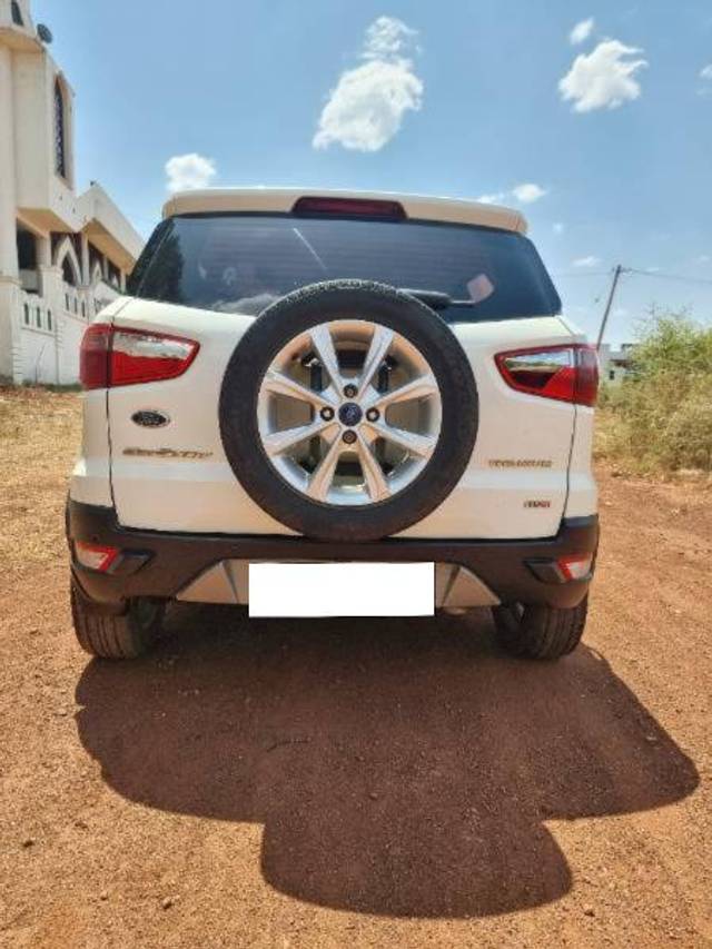 https://images10.gaadi.com/usedcar_image/4558314/original/processed_adb1e7c4-e8a4-4c16-b114-1e29e5c1851b.jpg?imwidth=6401