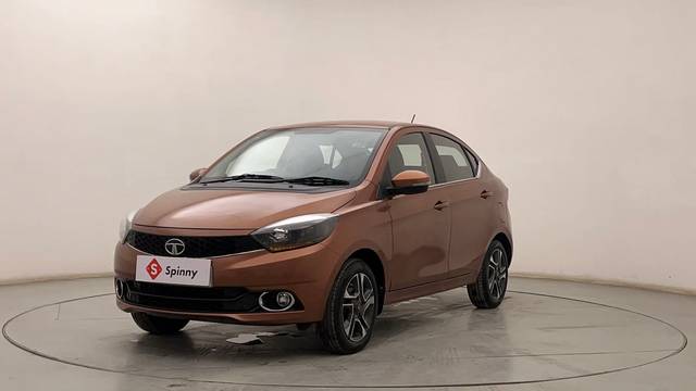 https://images10.gaadi.com/usedcar_image/4558319/original/88e6b4bb5f169361783c23d56edf7804.JPG?imwidth=6400