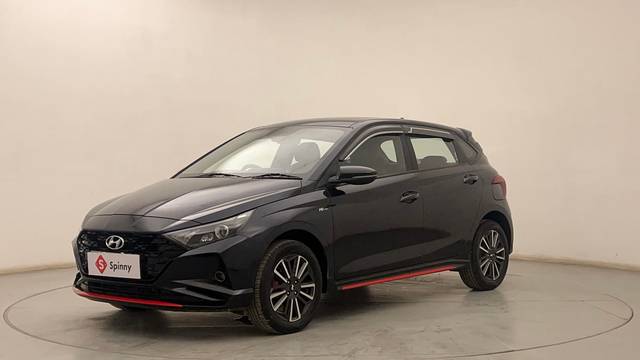 https://images10.gaadi.com/usedcar_image/4558320/original/167a29c45fd0d1e9d7395a4b2d1875d5.JPG?imwidth=6400