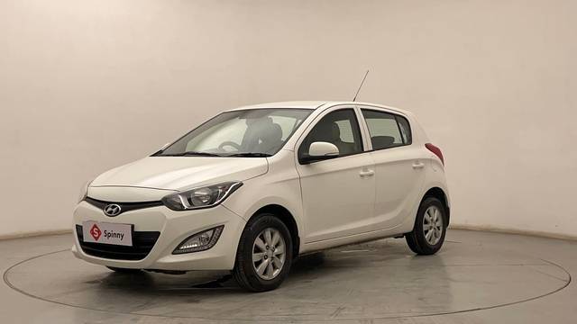 https://images10.gaadi.com/usedcar_image/4558331/original/ab91b577c30ddf9c5c6abdfa215f6a4c.JPG?imwidth=6400