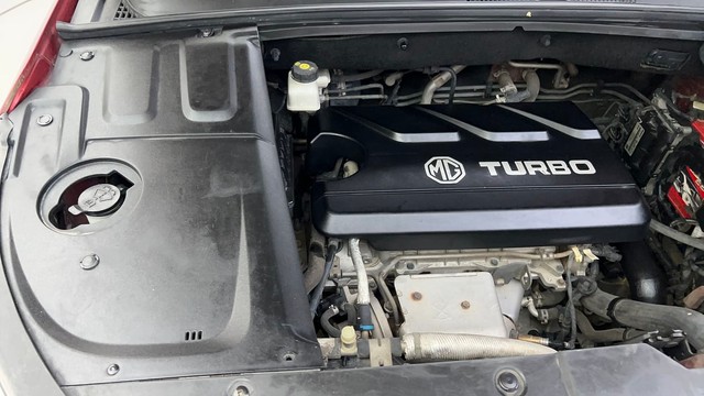 Second-hand 2019 MG Hector Plus Sharp Hybrid MT for sale in Ahmedabad-33