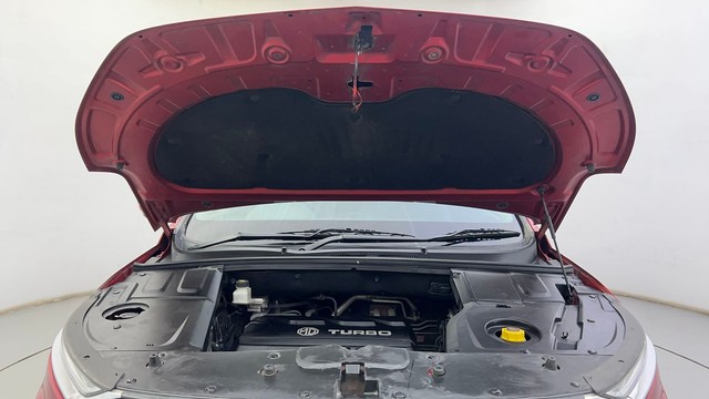 Second-hand 2019 MG Hector Plus Sharp Hybrid MT for sale in Ahmedabad-8