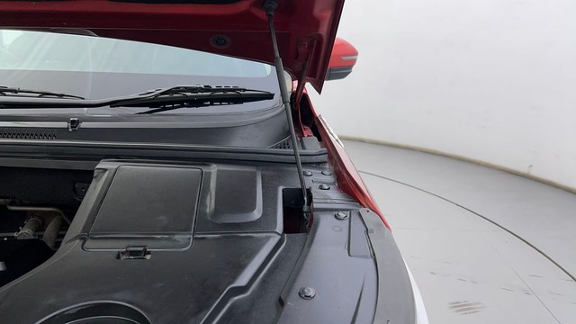 Second-hand 2019 MG Hector Plus Sharp Hybrid MT for sale in Ahmedabad-27