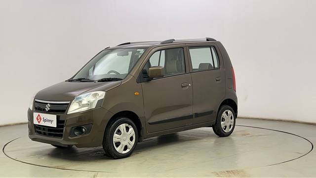 https://images10.gaadi.com/usedcar_image/4558414/original/e5dc3665faf741db1da85ea008bff470.JPG?imwidth=6400