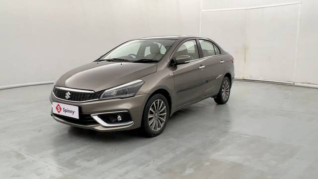 https://images10.gaadi.com/usedcar_image/4558451/original/f3045b77617d6bdfd9cfbe8cae9cdcc5.JPG?imwidth=6400