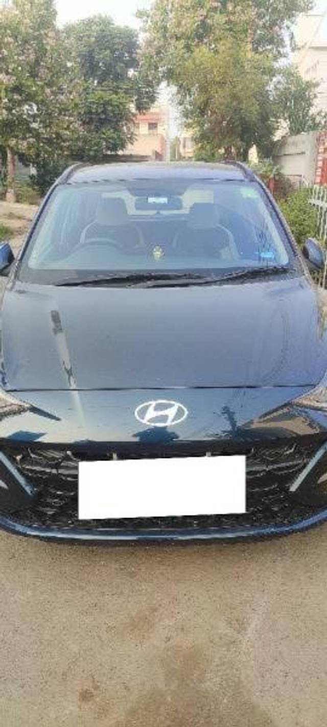 https://images10.gaadi.com/usedcar_image/4558474/original/processed_c8f4f191-5bfa-4c43-9fc5-0f7e8794fc46.jpg?imwidth=6400