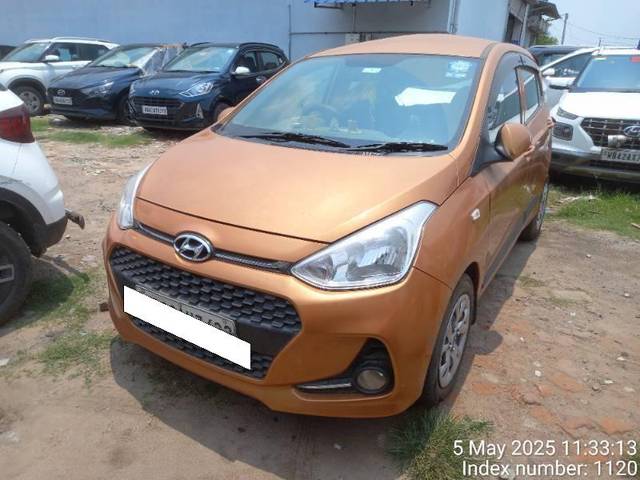 https://images10.gaadi.com/usedcar_image/4558500/original/processed_b5b44262-5970-43bc-a059-0f6a3b00f84a.jpg?imwidth=6400