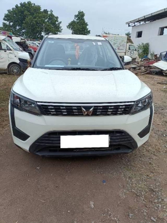 https://images10.gaadi.com/usedcar_image/4558501/original/processed_c5aa9437-956e-47b7-95f2-012e5c389ae0.jpg?imwidth=6401