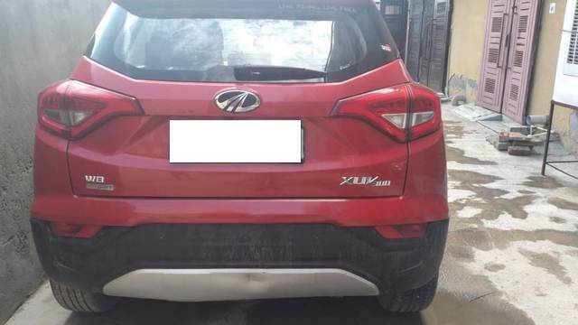 https://images10.gaadi.com/usedcar_image/4558502/original/processed_aad2f2e9-e678-4578-be17-30d728198f12.jpg?imwidth=6400