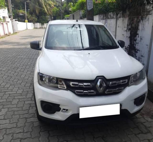https://images10.gaadi.com/usedcar_image/4558512/original/processed_8c2af1dd-57b8-4d61-ab27-785f4ae114a7.jpg?imwidth=6401