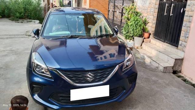 https://images10.gaadi.com/usedcar_image/4558536/original/processed_fe0117e8-0e7a-4553-a2de-6a6a1ae50638.jpg?imwidth=6400