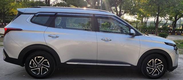 https://images10.gaadi.com/usedcar_image/4558570/original/ca554e1d6fd04b6d1d3efb70c1fcf792.jpg?imwidth=6401