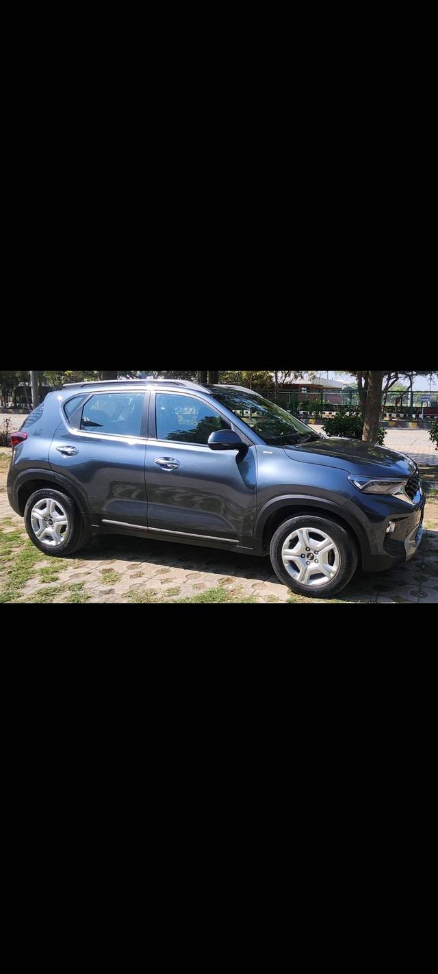 https://images10.gaadi.com/usedcar_image/4558575/original/0d6e57158a0313f477e41e075da3007f.jpg?imwidth=6401