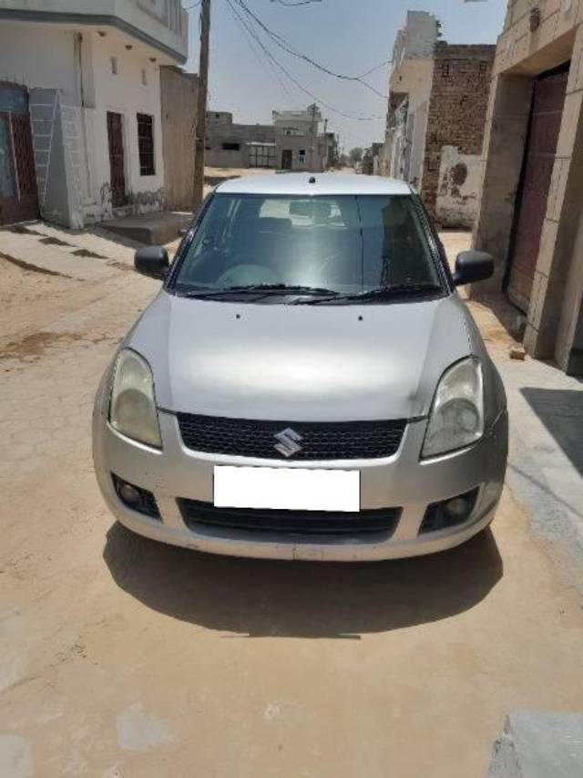 https://images10.gaadi.com/usedcar_image/4558585/original/processed_6d4fd59a-44fd-4f66-a906-13d2d8375936.jpg?imwidth=6400