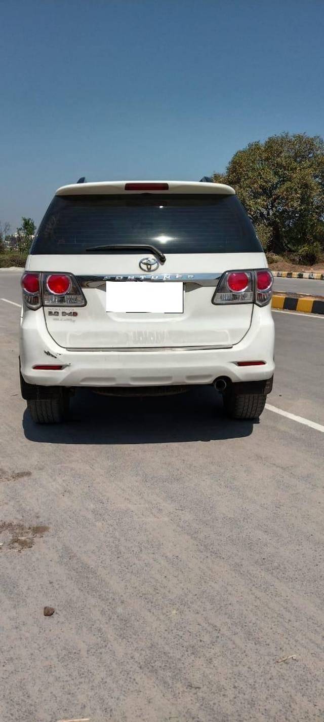https://images10.gaadi.com/usedcar_image/4558613/original/processed_4e7fca7b1d4a0c8c3c725e7861041548.jpg?imwidth=6401