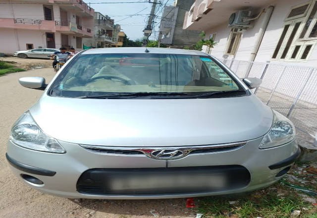 https://images10.gaadi.com/usedcar_image/4558625/original/930c2153-1b51-4ffa-a2b1-80e031c3e99f.?imwidth=6400
