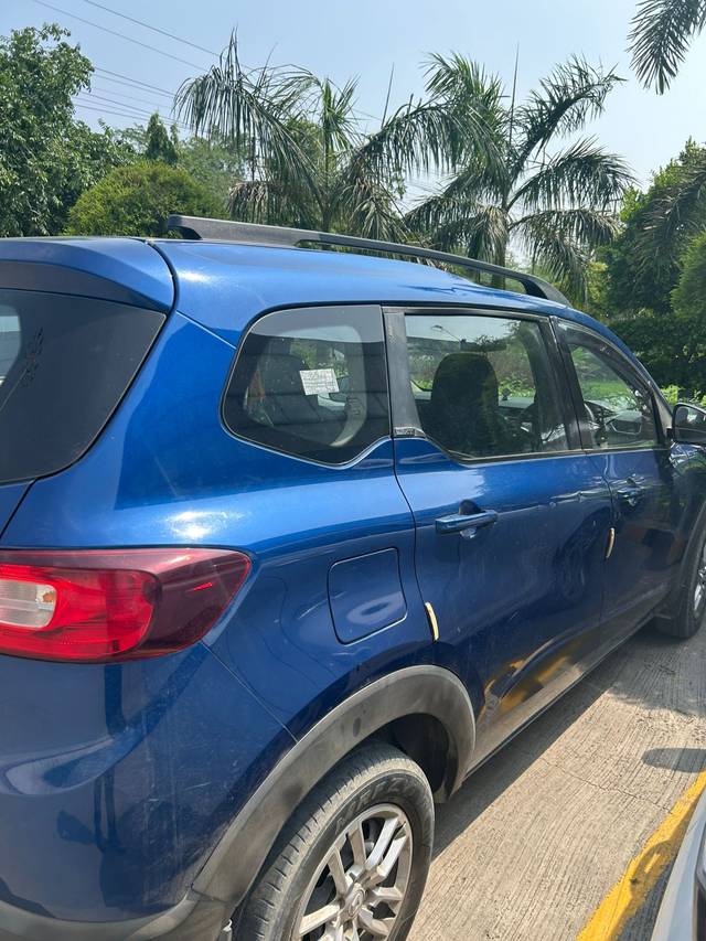 https://images10.gaadi.com/usedcar_image/4558638/original/5de2c3ce-ef5e-4cf0-86f2-e8f6fa72eacc.jpg?imwidth=6401